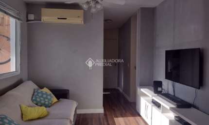 Apartamento com 3 quartos à venda na Avenida José Aloísio Filho, 411, Humaitá, Porto Alegre, 70 m2 por R$ 320.000