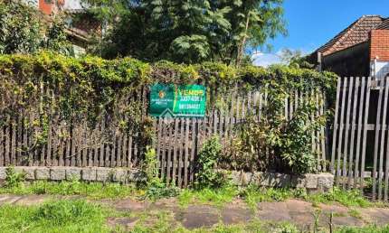 Terreno à venda na Rua Padre Henrique Lenz, 126, Jardim São Pedro, Porto Alegre, 300 m2 por R$ 365.000
