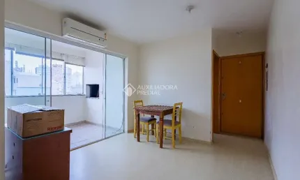 Apartamento com 2 quartos à venda na rua avaí, 183, centro histórico, porto alegre, 64 m2 por r$ 510.000