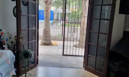 Casa com 3 quartos à venda na rua leopoldino j santos, 363, passo das pedras, porto alegre, 140 m2 por r$ 430.960