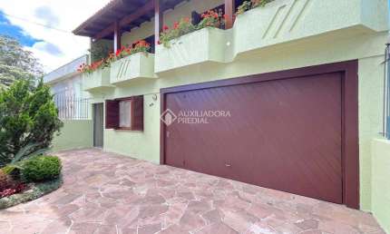 Casa com 4 quartos à venda na Rua Professor José Maria Rodrigues, 58, Vila Ipiranga, Porto Alegre, 302 m2 por R$ 1.140.000