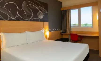 Flat com 1 quarto à venda na Avenida Assis Brasil, 9300, Sarandi, Porto Alegre, 18 m2 por R$ 340.000