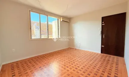 Apartamento com 2 quartos à venda na Avenida Benjamin Constant, 1471, Floresta, Porto Alegre, 65 m2 por R$ 235.000