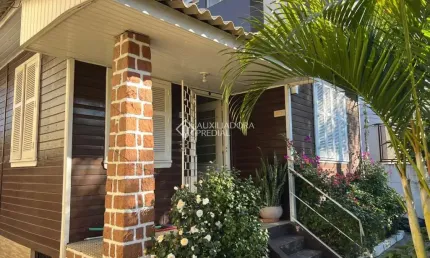 Casa com 3 quartos à venda na rua leite de castro, 365, jardim itu sabará, porto alegre, 200 m2 por r$ 365.000