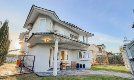 Casa com 4 quartos à venda na Rua Walir Zottis, 595, Jardim Itu Sabará, Porto Alegre, 387 m2 por R$ 2.990.000