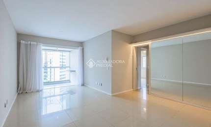 Apartamento com 3 quartos à venda na avenida general barreto viana, 1268, chácara das pedras, porto alegre, 103 m2 por r$ 990.000
