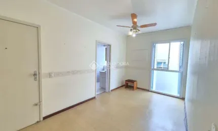 Apartamento com 2 quartos à venda na Avenida Cristóvão Colombo, 1959, Moinhos de Vento, Porto Alegre, 58 m2 por R$ 290.000