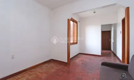 Apartamento com 2 quartos à venda na padre hildebrando., 649, santa maria goretti, porto alegre, 56 m2 por r$ 220.000