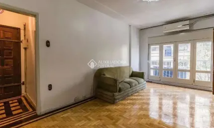 Apartamento com 3 quartos à venda na Rua Francisco Ferrer, 504, Rio Branco, Porto Alegre, 110 m2 por R$ 370.000