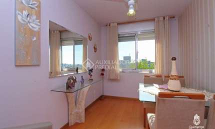 Apartamento com 2 quartos à venda na Rua Moyses Antunes da Cunha, 55, Santo Antônio, Porto Alegre, 56 m2 por R$ 330.000