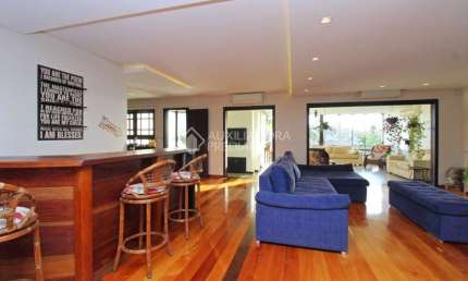 Casa com 4 quartos à venda na Rua Estácio de Sá, 184, Chácara das Pedras, Porto Alegre, 484 m2 por R$ 2.590.000