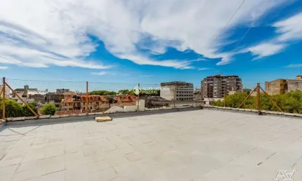 Apartamento com 1 quarto à venda na Rua Hoffmann, 543, Floresta, Porto Alegre, 48 m2 por R$ 160.000