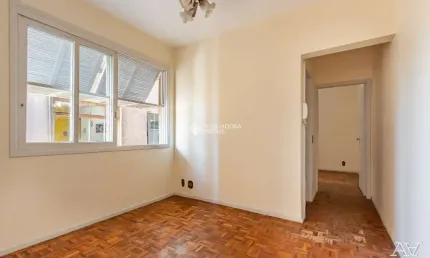 Apartamento com 2 quartos à venda na rua riachuelo, 1268, centro histórico, porto alegre, 43 m2 por r$ 250.000