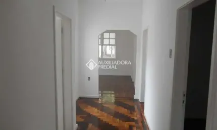 Casa com 3 quartos à venda na Rua Monteiro Lobato, 47, Partenon, Porto Alegre, 125 m2 por R$ 628.000