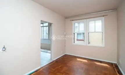 Apartamento com 1 quarto à venda na Rua Vilela Tavares, 90, São João, Porto Alegre, 45 m2 por R$ 219.000