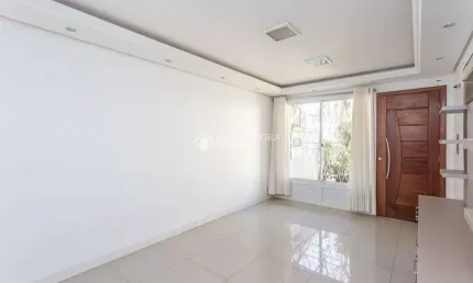 Casa com 3 quartos à venda na Rua Octávio Sagebin, 165, Parque Santa Fé, Porto Alegre, 72 m2 por R$ 390.000