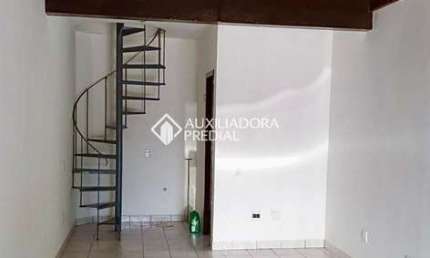 Ponto comercial à venda na Avenida da Cavalhada, 5956, Cavalhada, Porto Alegre, 68 m2 por R$ 245.000