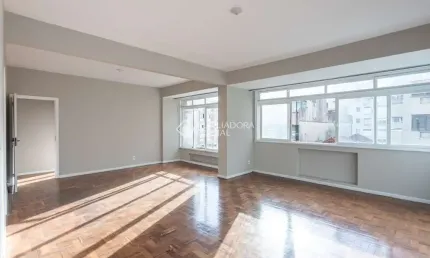 Apartamento com 3 quartos à venda na Avenida Independência, 720, Independência, Porto Alegre, 135 m2 por R$ 677.979