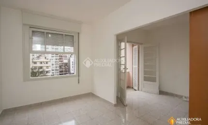 Apartamento com 1 quarto à venda na rua riachuelo, 1318, centro histórico, porto alegre, 48 m2 por r$ 230.000