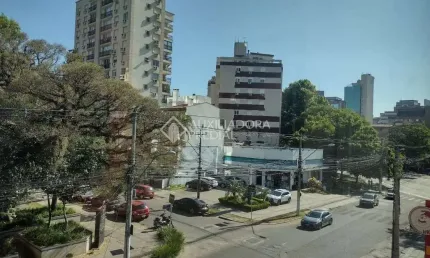 Sala comercial à venda na rua mostardeiro, 7800, moinhos de vento, porto alegre, 62 m2 por r$ 477.000
