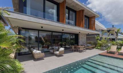 Casa em condomínio fechado com 6 quartos à venda na Rua Rio Jacuí, 1244, Centro, Xangri-Lá, 427 m2 por R$ 7.950.000