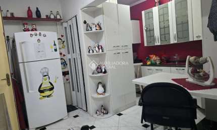 Apartamento com 3 quartos à venda na Avenida Cristóvão Colombo, 69, Floresta, Porto Alegre, 127 m2 por R$ 590.000