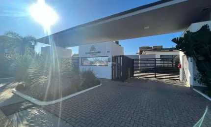 Terreno em condomínio fechado à venda na Rua Théo Benevenuto, 182, Sarandi, Porto Alegre, 157 m2 por R$ 442.869