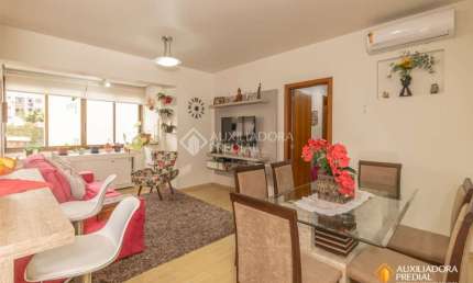 Apartamento com 3 quartos à venda na Rua Roque Calage, 400, Passo da Areia, Porto Alegre, 82 m2 por R$ 585.000