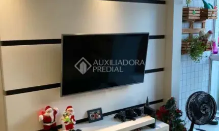 Apartamento com 3 quartos à venda na Rua Doutor Campos Velho, 1756, Cristal, Porto Alegre, 63 m2 por R$ 352.000