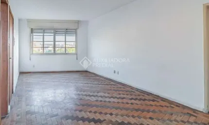 Apartamento com 2 quartos à venda na rua felipe de oliveira, 162, petrópolis, porto alegre, 67 m2 por r$ 257.000