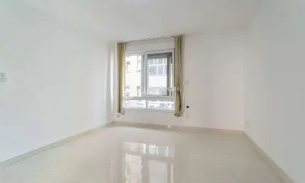 Apartamento com 2 quartos à venda na rua são luís, 620, santana, porto alegre, 62 m2 por r$ 399.000