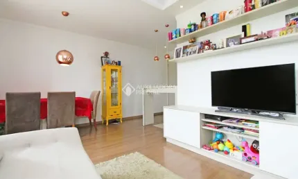 Apartamento com 3 quartos à venda na Avenida José Aloísio Filho, 595, Humaitá, Porto Alegre, 67 m2 por R$ 345.000