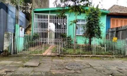 Terreno comercial à venda na Rua Doutor João Inácio, 1242, Navegantes, Porto Alegre, 232 m2 por R$ 665.000