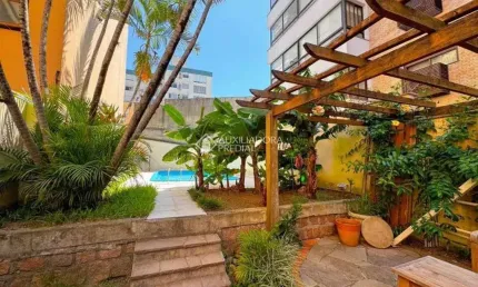 Casa em condomínio fechado com 4 quartos à venda na Avenida Mariland, 1193, São João, Porto Alegre, 250 m2 por R$ 1.980.000