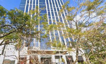 Sala comercial à venda na Avenida Borges de Medeiros, 2500, Praia de Belas, Porto Alegre, 63 m2 por R$ 830.000