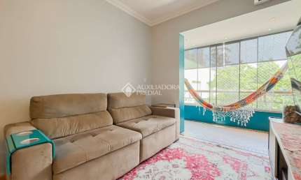 Apartamento com 3 quartos à venda na Rua Comendador Rheingantz, 283, Auxiliadora, Porto Alegre, 102 m2 por R$ 650.000