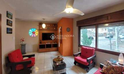 Casa com 4 quartos à venda na Rua Doutor Prudente de Moraes, 284, Chácara das Pedras, Porto Alegre, 249 m2 por R$ 1.292.000