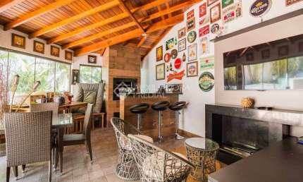 Casa em condomínio fechado com 3 quartos à venda na Rua Torre de Pedra, 72, Espírito Santo, Porto Alegre, 215 m2 por R$ 803.225