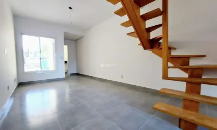 Casa com 2 quartos à venda na João Otto Paiva, 57, Hípica, Porto Alegre, 88 m2 por R$ 449.990