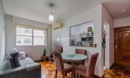 Apartamento com 2 quartos à venda na Rua Camaquã, 121, Camaquã, Porto Alegre, 57 m2 por R$ 230.000