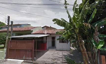 Casa com 3 quartos à venda na Rua Olegário Dias Maciel, 251, Espírito Santo, Porto Alegre, 125 m2 por R$ 658.000