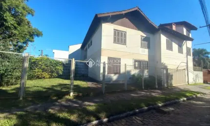 Casa com 4 quartos à venda na Rua José Aristides Martins, 50, Ipanema, Porto Alegre, 290 m2 por R$ 697.000