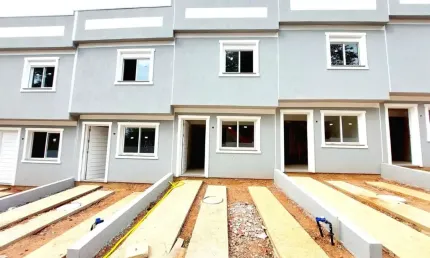Casa em condomínio fechado com 2 quartos à venda na Rua Frederico Etzberger, 650, Nonoai, Porto Alegre, 58 m2 por R$ 324.900