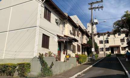 Casa em condomínio fechado com 3 quartos à venda na Avenida Monte Cristo, 100, Vila Nova, Porto Alegre, 79 m2 por R$ 330.000