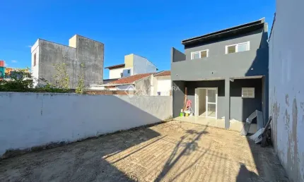 Casa com 3 quartos à venda na rua antônio ribeiro messias, 155, hípica, porto alegre, 104 m2 por r$ 370.000