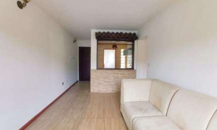 Apartamento com 2 quartos à venda na Beco Antônio Carvalho, 2600, Jardim Carvalho, Porto Alegre, 59 m2 por R$ 210.000