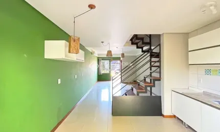 Casa com 2 quartos à venda na Rua Doutor Hermes Pacheco, 775, Hípica, Porto Alegre, 104 m2 por R$ 310.000