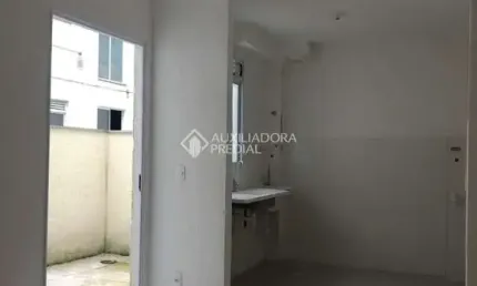 Apartamento com 2 quartos à venda na sete mil e oito, 300, restinga, porto alegre, 40 m2 por r$ 179.000