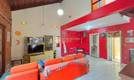 Casa com 3 quartos à venda na Rua Marcos Wainstein, 30, Vila Nova, Porto Alegre, 200 m2 por R$ 470.000