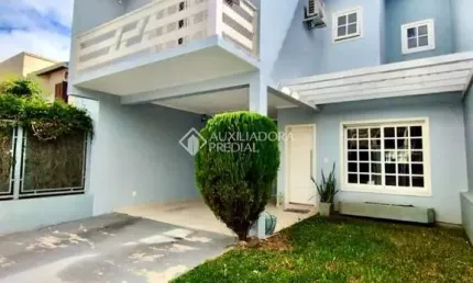 Casa com 3 quartos à venda na Rua Felipe Arísio, 96, Hípica, Porto Alegre, 168 m2 por R$ 769.000